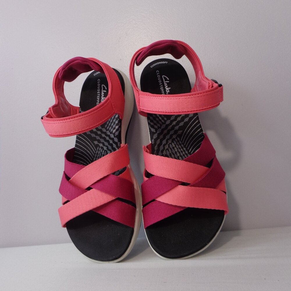 Clarks‎ Cloudsteppers Mire Tide "Bright Coral" Womens Sandals size 6.5W